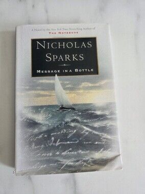 Message in a Bottle by Nicholas Sparks Book